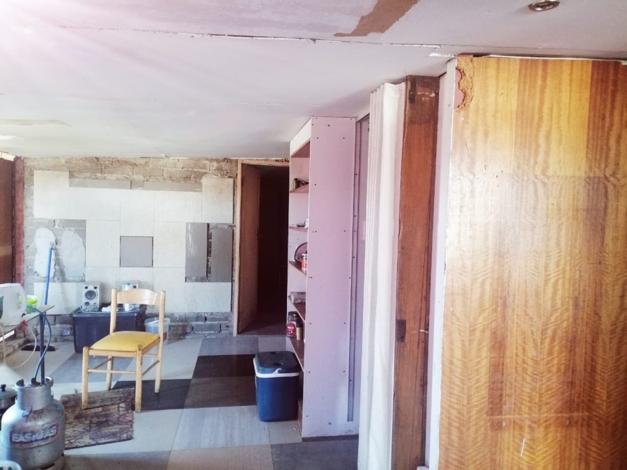 2 Bedroom Property for Sale in Lourierpark Free State